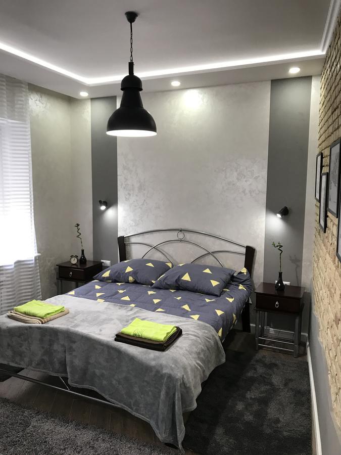 Apartment On Vialikaja Trajeckaja Grodno Bagian luar foto
